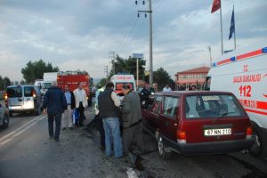 Otomobil takla attı: 7 yaralı