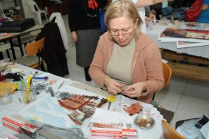 El İzi G&ouml;n&uuml;ll&uuml; Sanat At&ouml;lyesi'nde kayıtlar başladı