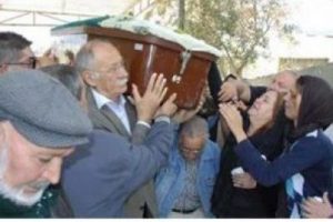 Nazan &Ouml;ncel'in anne acısı