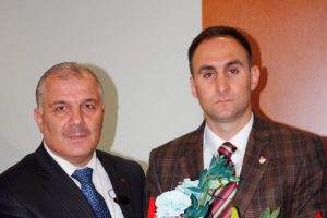 Numan Şeker: İşlerimizi sokakta bağırarak y&uuml;r&uuml;tm&uuml;yoruz