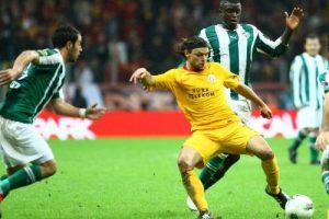 Bursaspor'dan k&ouml;t&uuml; zemin tepkisi