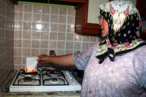 Doğalgaza karşı g&uuml;bze gazı