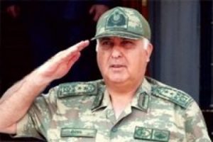 Genelkurmay Başkanı ve komutanlar b&ouml;lgede