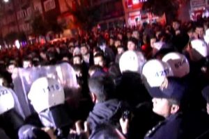 Eskişehir'de ter&ouml;r protestosunda gerginlik