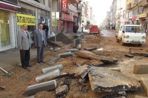 Başkan Vekili Yılmaz alt yapı &ccedil;alışmalarını inceledi
