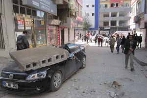 Kandilli'den a&ccedil;ıklama: Bin civarında &ouml;l&uuml; olabilir