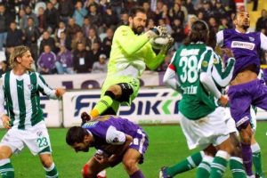 Bursaspor yine şanssız golle yıkıldı