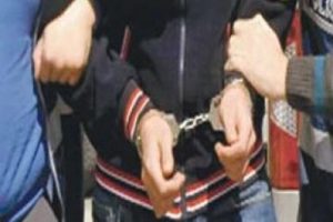 Su&ccedil; makinesi tuvalette yakalandı