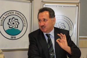 Rekt&ouml;r ile araştırmacı arasında tartışma