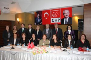 Kaleli : 3 &ccedil;ocuk diyerek kadına karar hakkı tanımıyorlar