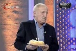 Aziz Yıldırım'ın doğum g&uuml;n&uuml;n&uuml; kutladılar