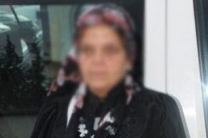 12 yaşındaki kızını 5 liraya pazarladı!