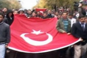Bing&ouml;l'den hainlere tokat gibi cevap