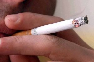 Sigara ve alkol hipertansiyonu tetikliyor