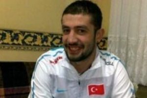 Gen&ccedil; futbolcunun mucize d&ouml;n&uuml;ş&uuml;