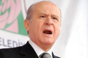 Bah&ccedil;eli iktidara şarkı g&ouml;nderdi