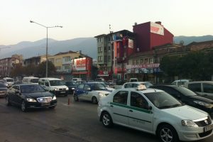 Bayram ziyaretleri trafiği kilitledi