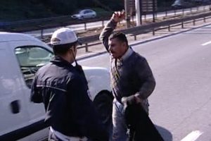 "Kızdırmayın kafamı danaları yola salarım"