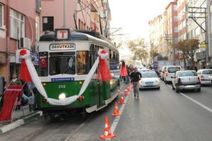 Tramvay 5 g&uuml;nde 4 bin 644 yolcu taşındı