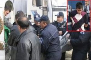 Eve d&ouml;nmek istemeyen karısını &ouml;ld&uuml;rd&uuml;