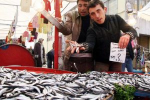 Bursa'da tezgahlar hamsiyle doldu - &Ouml;ZEL HABER