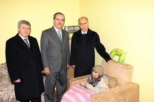 Vali'den Dilruba evlerine ziyaret
