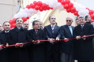 Anadolu İHL'ye modern spor salonu