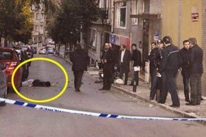 &Uuml;nl&uuml; sanat&ccedil;ının oğlunun sır &ouml;l&uuml;m&uuml;