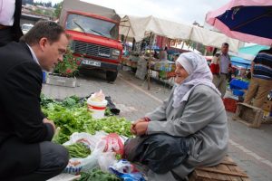 Mısır &uuml;reticilerine maliyetin y&uuml;zde 50 fazlası fiyat