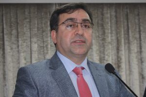 Bursa'daki 4 &ccedil;ocuktan 3'&uuml;n&uuml;n dişleri &ccedil;&uuml;r&uuml;k