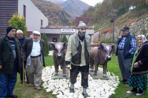 Yaşlılar huzur turunda
