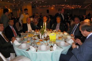 Vali Harput'tan gazetecilere yemek