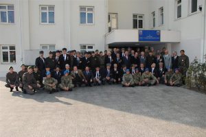 Askerler Kıbrıs gazileri ile bir araya geldi