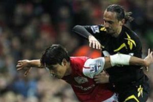 Fenerbah&ccedil;e Tuncay Şanlı ile el sıkıştı