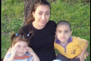 Evlenme teklifini reddetti &ouml;ld&uuml;r&uuml;ld&uuml;