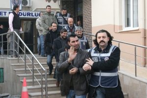 Ka&ccedil;ak sigara operasyonunda sıcak gelişme