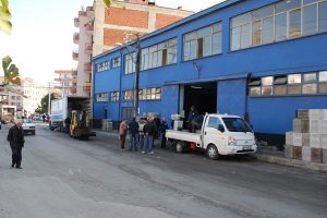 İnce zeytin &uuml;reticiyi &uuml;z&uuml;yor