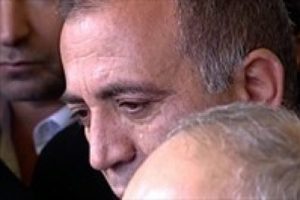 G&uuml;rsel Tekin'in g&ouml;zyaşları