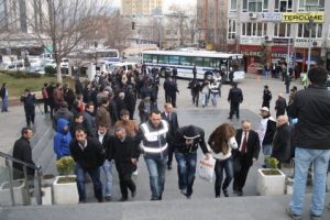 Fuhuş operasyonunda 16 kişi tutuklandı