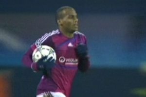 Lyon gol oldu yağdı