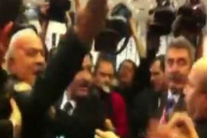 İş&ccedil;iler ile sendikacılar b&ouml;yle birbirine girdi