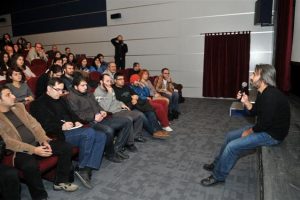 Demirkubuz sinema tutkunlarıyla buluştu