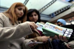 Bankaya yatırana g&uuml;nl&uuml;k 10 bin lira
