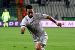 Ozan: Gol&uuml; yiyince &uuml;mitsizliğe kapılıyoruz
