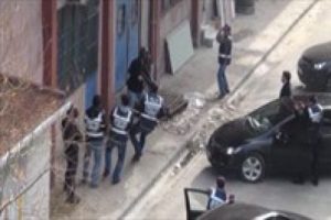 Polis kamerasından nefes kesen operasyon