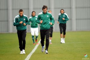 Bursaspor Fener ma&ccedil;ını unutmak istiyor