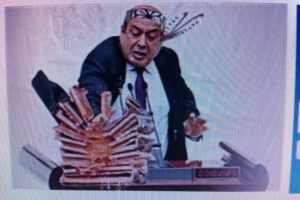 G&uuml;n&uuml;n en g&uuml;zel foto montajı