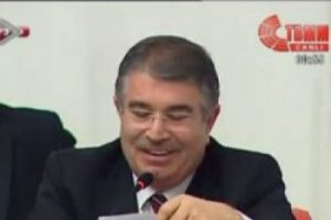 Gaf Bakanı Şahin Meclis'i krize soktu