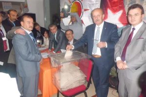İznik AK Parti'de kongre heyecanı