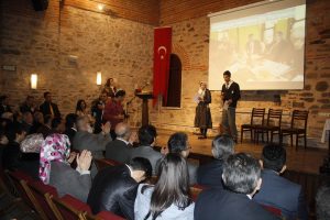 Liseli şairler Mevlana'yı anlattı